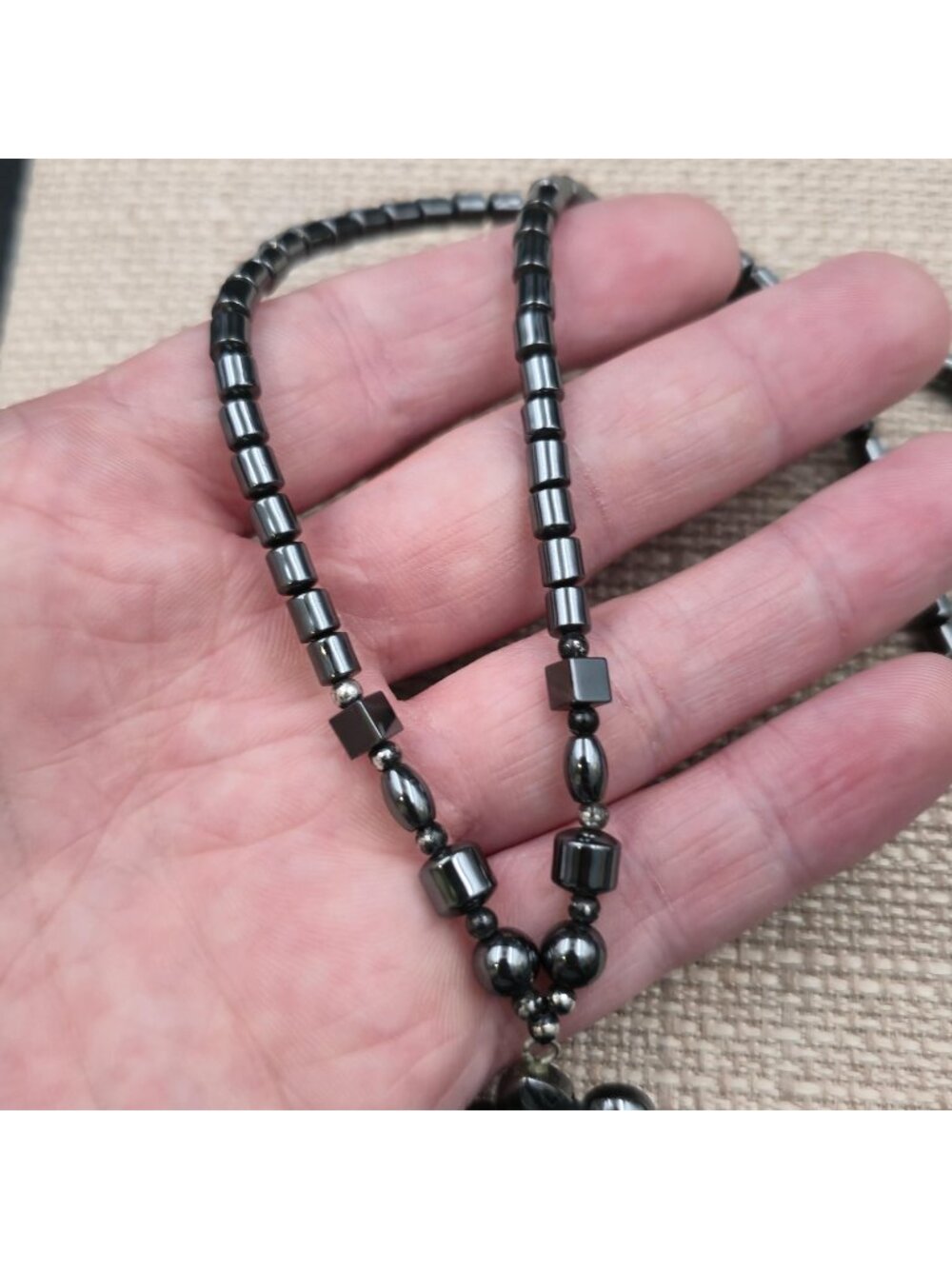 17 Inch Vintage Carved Hematite Sea Turtle Pendant Necklace B1262 - Picture 5 of 7